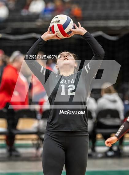 Thumbnail 3 in Hunter vs. Alta (UHSAA 5A 2nd Round) photogallery.