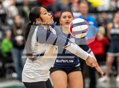 Thumbnail 2 in Hunter vs. Alta (UHSAA 5A 2nd Round) photogallery.