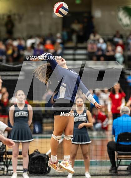 Thumbnail 1 in Hunter vs. Alta (UHSAA 5A 2nd Round) photogallery.