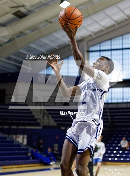 Thumbnail 3 in Lakeland vs. Michigan City (PSM Holiday Shootout) photogallery.