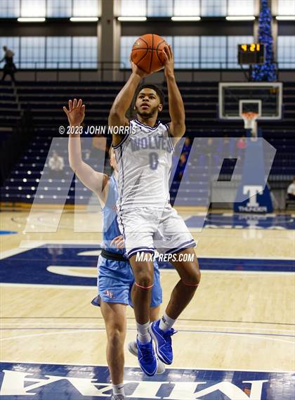 Thumbnail 2 in Lakeland vs. Michigan City (PSM Holiday Shootout) photogallery.