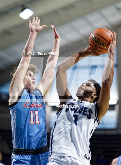 Thumbnail 3 in Lakeland vs. Michigan City (PSM Holiday Shootout) photogallery.