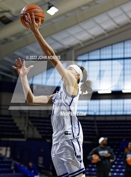 Thumbnail 2 in Lakeland vs. Michigan City (PSM Holiday Shootout) photogallery.