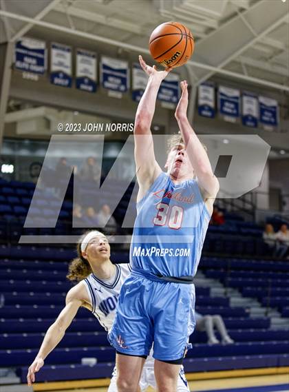 Thumbnail 2 in Lakeland vs. Michigan City (PSM Holiday Shootout) photogallery.