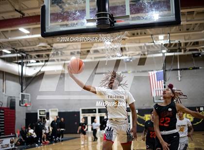 Thumbnail 3 in Coalinga vs Firebaugh (CIF Division 5 Round 1) photogallery.