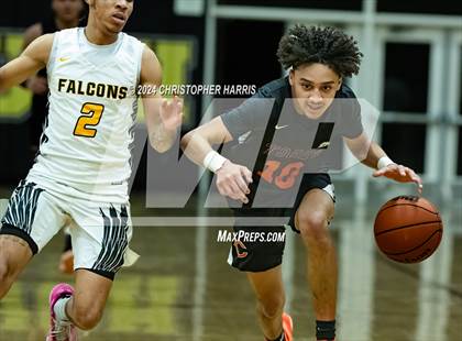 Thumbnail 2 in Coalinga vs Firebaugh (CIF Division 5 Round 1) photogallery.