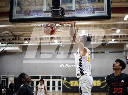 Thumbnail 1 in Coalinga vs Firebaugh (CIF Division 5 Round 1) photogallery.