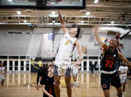 Thumbnail 3 in Coalinga vs Firebaugh (CIF Division 5 Round 1) photogallery.