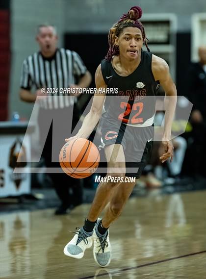 Thumbnail 1 in Coalinga vs Firebaugh (CIF Division 5 Round 1) photogallery.