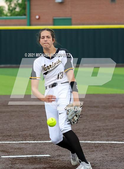 Thumbnail 3 in Rock Hill @ Memorial (UIL 5A Regional Quarterfinal Playoff) photogallery.