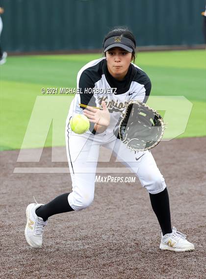 Thumbnail 2 in Rock Hill @ Memorial (UIL 5A Regional Quarterfinal Playoff) photogallery.