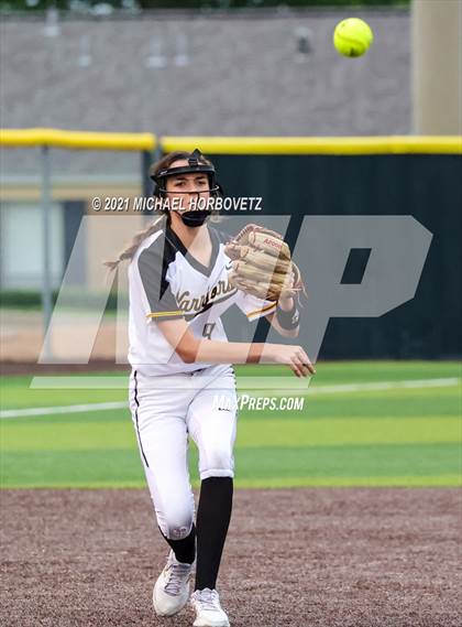 Thumbnail 3 in Rock Hill @ Memorial (UIL 5A Regional Quarterfinal Playoff) photogallery.