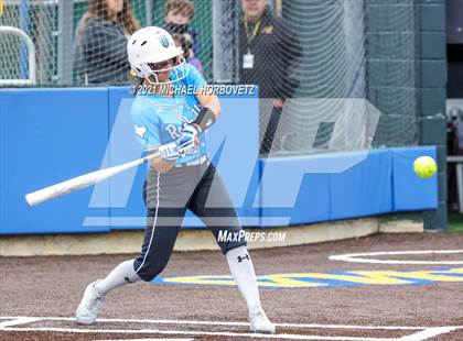 Thumbnail 2 in Rock Hill @ Memorial (UIL 5A Regional Quarterfinal Playoff) photogallery.