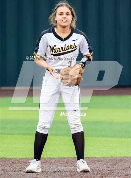 Thumbnail 2 in Rock Hill @ Memorial (UIL 5A Regional Quarterfinal Playoff) photogallery.