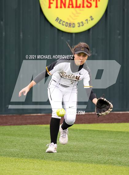 Thumbnail 3 in Rock Hill @ Memorial (UIL 5A Regional Quarterfinal Playoff) photogallery.