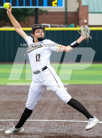 Thumbnail 2 in Rock Hill @ Memorial (UIL 5A Regional Quarterfinal Playoff) photogallery.