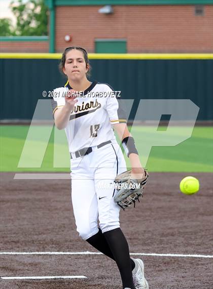 Thumbnail 1 in Rock Hill @ Memorial (UIL 5A Regional Quarterfinal Playoff) photogallery.