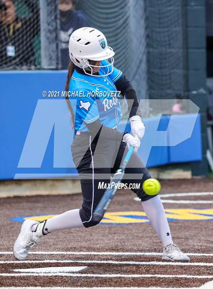 Thumbnail 3 in Rock Hill @ Memorial (UIL 5A Regional Quarterfinal Playoff) photogallery.