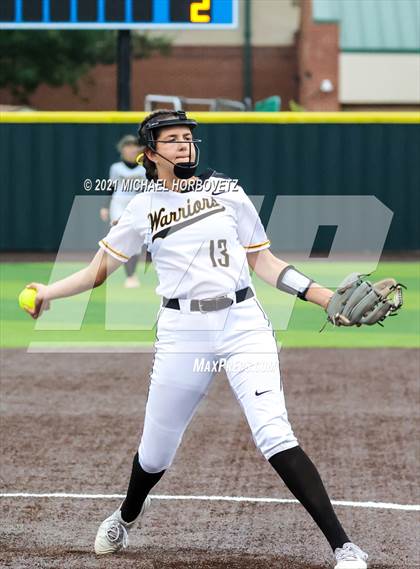 Thumbnail 3 in Rock Hill @ Memorial (UIL 5A Regional Quarterfinal Playoff) photogallery.