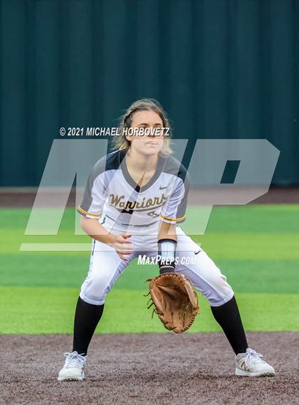 Thumbnail 3 in Rock Hill @ Memorial (UIL 5A Regional Quarterfinal Playoff) photogallery.
