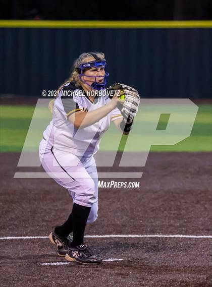 Thumbnail 3 in Rock Hill @ Memorial (UIL 5A Regional Quarterfinal Playoff) photogallery.