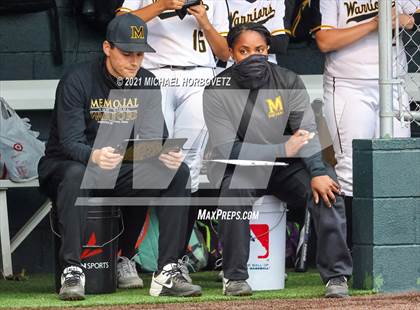 Thumbnail 2 in Rock Hill @ Memorial (UIL 5A Regional Quarterfinal Playoff) photogallery.