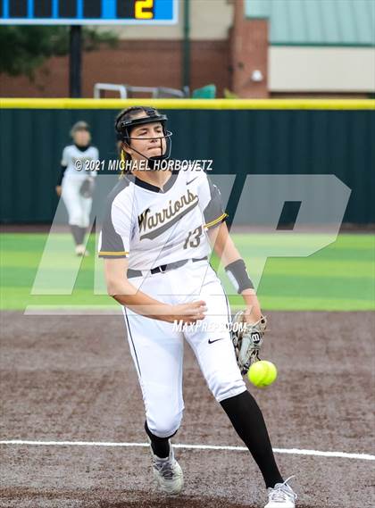 Thumbnail 1 in Rock Hill @ Memorial (UIL 5A Regional Quarterfinal Playoff) photogallery.