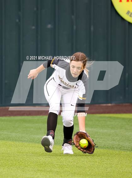 Thumbnail 1 in Rock Hill @ Memorial (UIL 5A Regional Quarterfinal Playoff) photogallery.