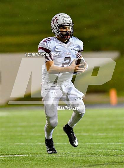 Thumbnail 2 in Malakoff vs. Cameron Yoe (UIL 3A Quarterfinal) photogallery.