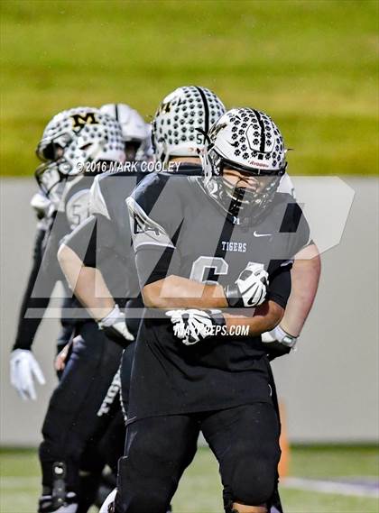 Thumbnail 2 in Malakoff vs. Cameron Yoe (UIL 3A Quarterfinal) photogallery.