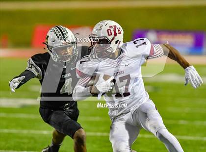 Thumbnail 1 in Malakoff vs. Cameron Yoe (UIL 3A Quarterfinal) photogallery.