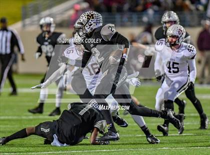 Thumbnail 2 in Malakoff vs. Cameron Yoe (UIL 3A Quarterfinal) photogallery.