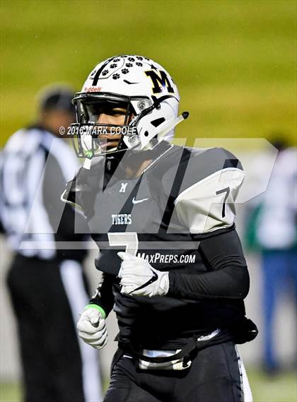 Thumbnail 3 in Malakoff vs. Cameron Yoe (UIL 3A Quarterfinal) photogallery.