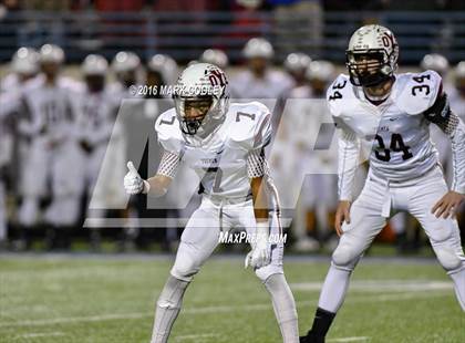 Thumbnail 3 in Malakoff vs. Cameron Yoe (UIL 3A Quarterfinal) photogallery.