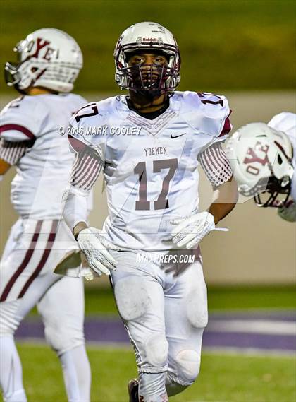 Thumbnail 1 in Malakoff vs. Cameron Yoe (UIL 3A Quarterfinal) photogallery.