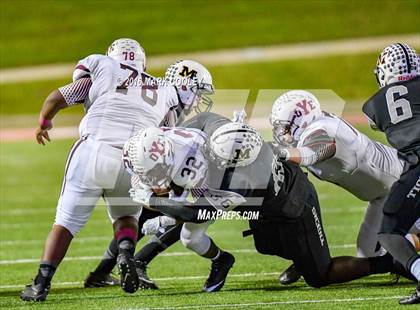 Thumbnail 2 in Malakoff vs. Cameron Yoe (UIL 3A Quarterfinal) photogallery.