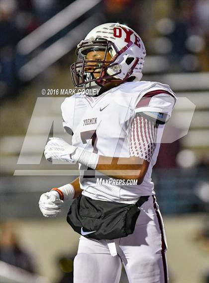 Thumbnail 3 in Malakoff vs. Cameron Yoe (UIL 3A Quarterfinal) photogallery.
