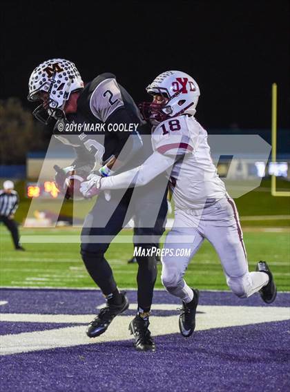 Thumbnail 2 in Malakoff vs. Cameron Yoe (UIL 3A Quarterfinal) photogallery.