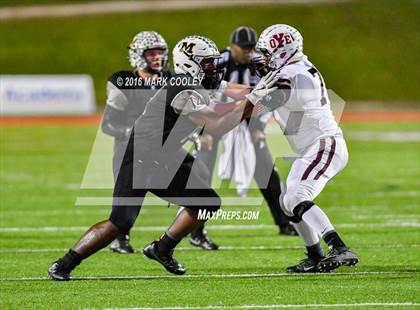 Thumbnail 2 in Malakoff vs. Cameron Yoe (UIL 3A Quarterfinal) photogallery.