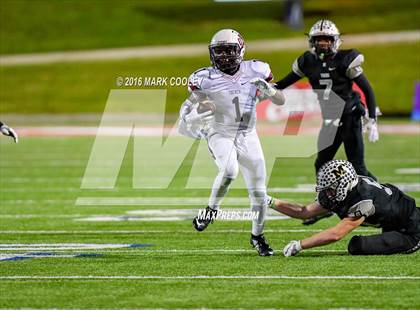Thumbnail 2 in Malakoff vs. Cameron Yoe (UIL 3A Quarterfinal) photogallery.