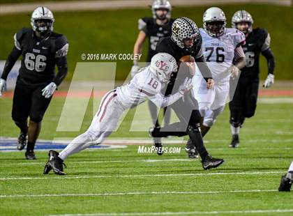 Thumbnail 3 in Malakoff vs. Cameron Yoe (UIL 3A Quarterfinal) photogallery.