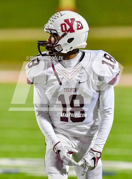 Thumbnail 2 in Malakoff vs. Cameron Yoe (UIL 3A Quarterfinal) photogallery.