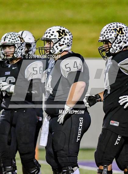 Thumbnail 3 in Malakoff vs. Cameron Yoe (UIL 3A Quarterfinal) photogallery.