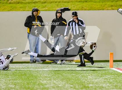 Thumbnail 3 in Malakoff vs. Cameron Yoe (UIL 3A Quarterfinal) photogallery.
