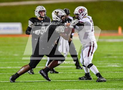 Thumbnail 3 in Malakoff vs. Cameron Yoe (UIL 3A Quarterfinal) photogallery.