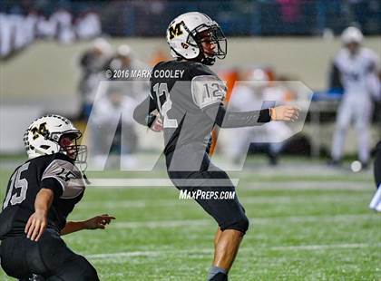 Thumbnail 3 in Malakoff vs. Cameron Yoe (UIL 3A Quarterfinal) photogallery.