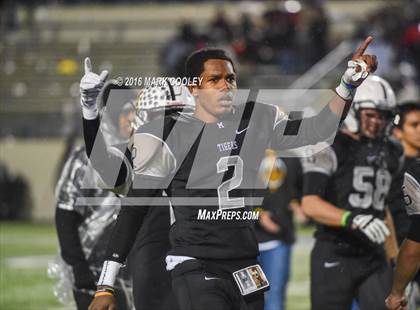 Thumbnail 3 in Malakoff vs. Cameron Yoe (UIL 3A Quarterfinal) photogallery.