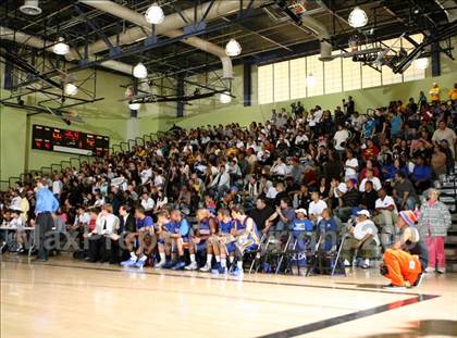 Thumbnail 1 in Reseda vs. University (CIF LACS D2 Final) photogallery.