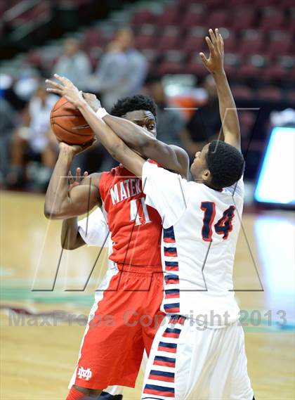 Thumbnail 3 in Mater Dei vs. Redondo Union (Tarkanian Classic) photogallery.