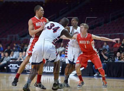 Thumbnail 3 in Mater Dei vs. Redondo Union (Tarkanian Classic) photogallery.